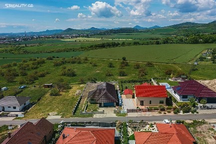 Prodej rodinného domu 182 m², pozemek 1107 m²