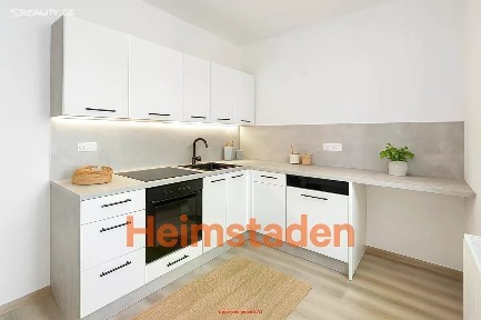 Pronájem bytu 2+kk 49 m² Národní třída, Havířov - Město