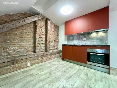 Pronájem bytu 1+kk 34 m² Bašty, Brno - Brno-město
