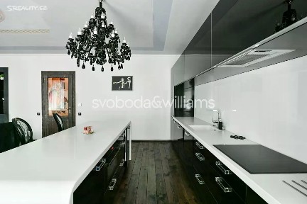 Pronájem bytu 3+kk 99 m² Benediktská, Praha - Staré Město