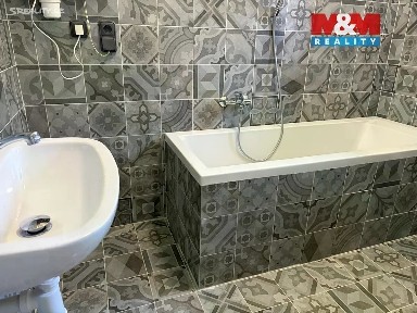 Pronájem bytu 2+1 69 m² Na Bukovině, Pardubice - Bílé Předměstí