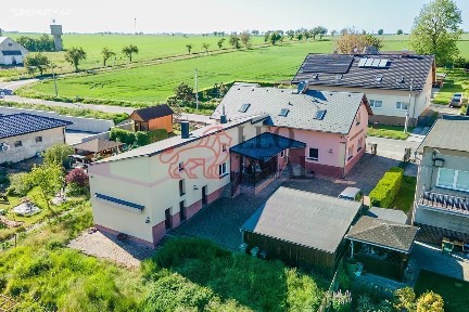 Prodej rodinného domu 450 m², pozemek 264 m²