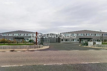 Pronájem skladového prostoru 1890 m²