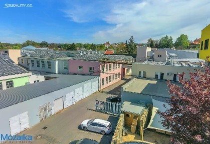 Pronájem výrobní haly, prostoru 476 m²