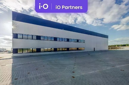 Pronájem skladového prostoru 11000 m² Linhartice