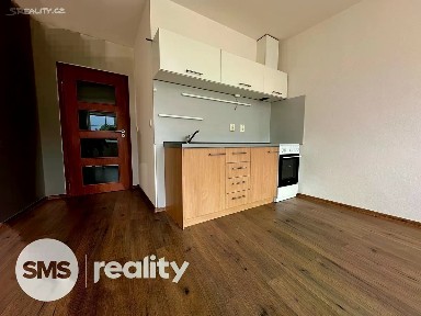Pronájem bytu 1+kk 33 m² Hálkova, Opava - Kateřinky