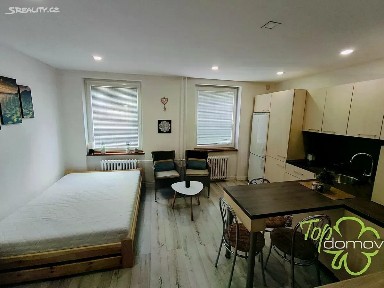 Pronájem bytu 1+kk 26 m² Okružní, Orlová - Lutyně