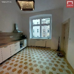 Pronájem bytu 4+1 110 m² tř. Svobody, Olomouc