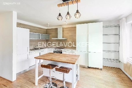 Pronájem bytu 3+kk 100 m² Karenova, Praha - Košíře