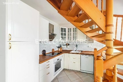 Pronájem bytu 3+kk 90 m² Ostrovní, Praha - Nové Město