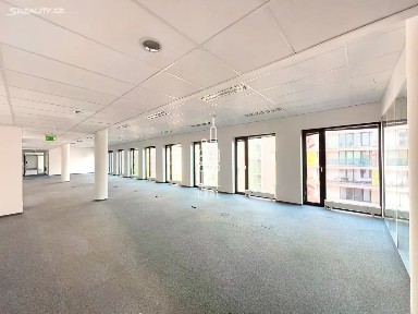 Pronájem obchodního prostoru 280 m² Jankovcova, Praha - Holešovice