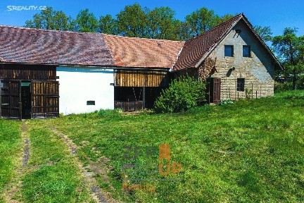 Prodej rodinného domu 155 m², pozemek 1806 m²