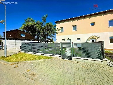 Prodej rodinného domu 90 m², pozemek 383 m²