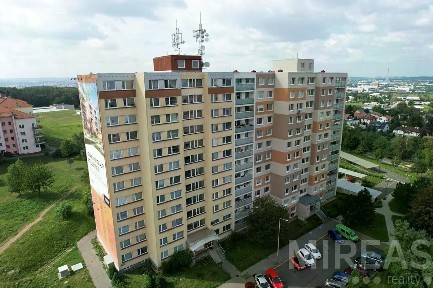Prodej bytu 2+kk 45 m² Nad přehradou, Praha - Horní Měcholupy