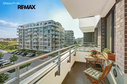 Prodej bytu 2+kk 37 m² Thomasova, Praha - Třebonice