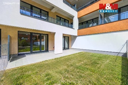Prodej bytu 2+kk 71 m² Poděbradská, Praha - Hloubětín