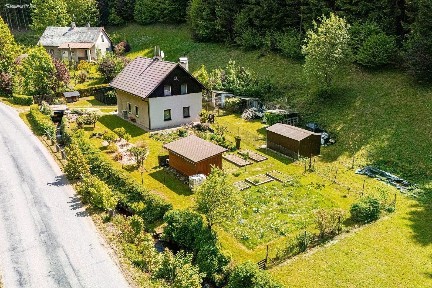 Prodej rodinného domu 120 m², pozemek 4354 m² Bystřec