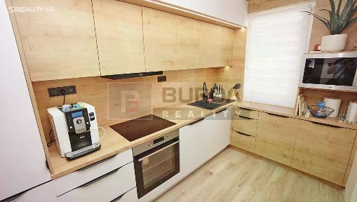 Prodej bytu 3+1 102 m² Kly - Záboří