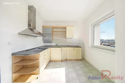 Prodej bytu 4+kk 99 m² Okružní, Karlovy Vary - Stará Role