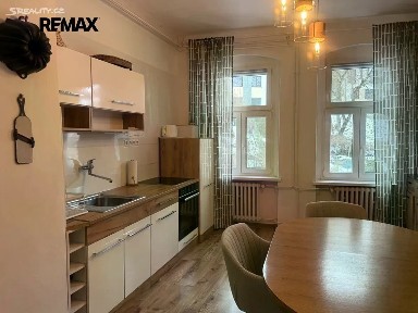 Prodej bytu 4+1 103 m² Vyšehradská, Karlovy Vary