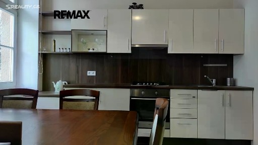 Prodej bytu 3+1 85 m² Moskevská, Karlovy Vary