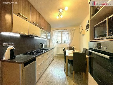 Cheb, Dolní Dvory, Pražská, 72
