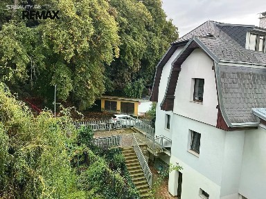 Vrázova, Karlovy Vary