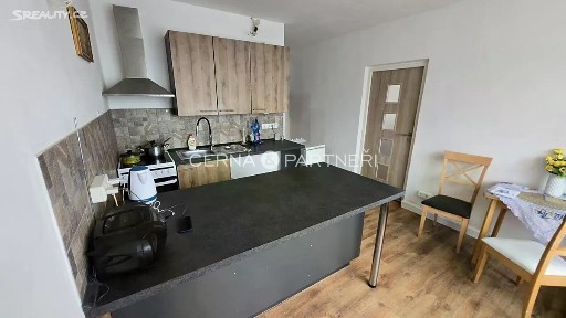 Prodej bytu 1+1 38 m² náměstí Horní, Oloví