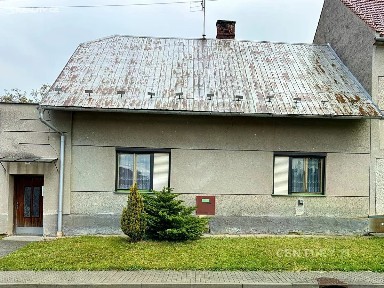 30. dubna, Nezamyslice