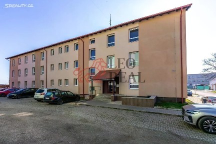 Pronájem bytu 2+kk 43 m² Strašice