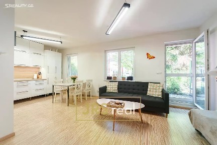 Prodej bytu 3+kk 63 m² Gen. Peřiny, Hustopeče