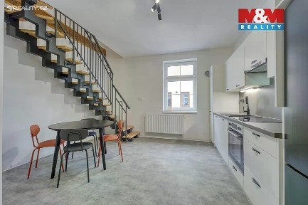 Prodej bytu 3+kk 88 m² Šípková, Plzeň - Doudlevce