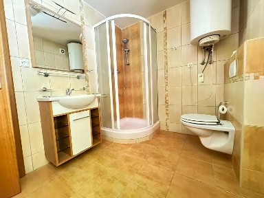 Pronájem rodinného domu 80 m², pozemek 49 m² V Mezírce, Třebíč - Zámostí