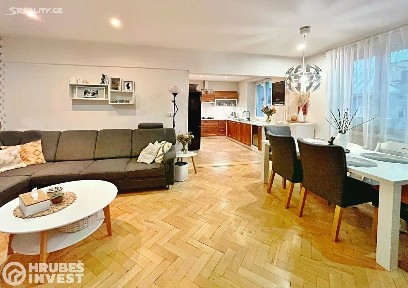 Prodej bytu 3+kk 74 m² Okružní, Hradec Králové