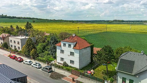 Prodej komerční nemovitosti 250 m²