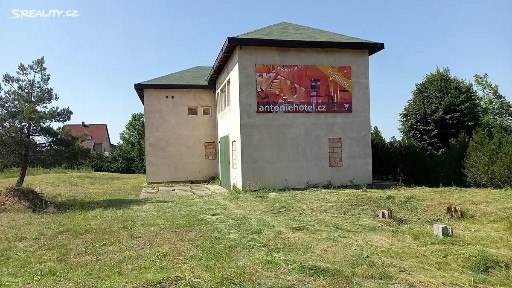 Prodej výrobní haly, prostoru 5718 m²