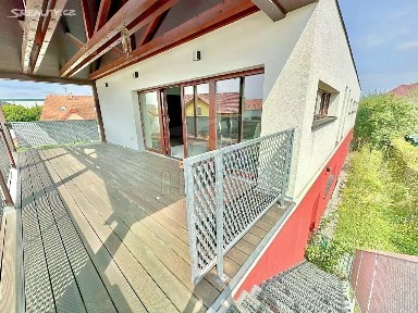 Jeneč, Praha-západ, Západní