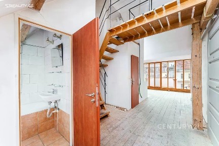 Prodej bytu 2+kk 54 m² Velvarská, Praha - Dejvice