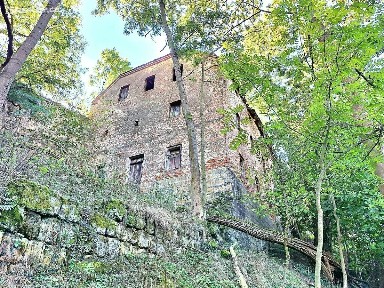 Prodej zemědělské usedlosti 500 m², pozemek 10842 m² Kanina
