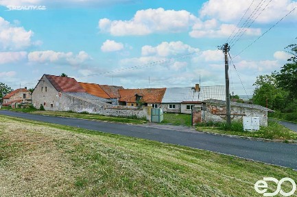 Malá Vysoká, Červené Pečky - Dolany