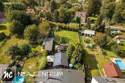 Prodej rodinného domu 272 m², pozemek 976 m²