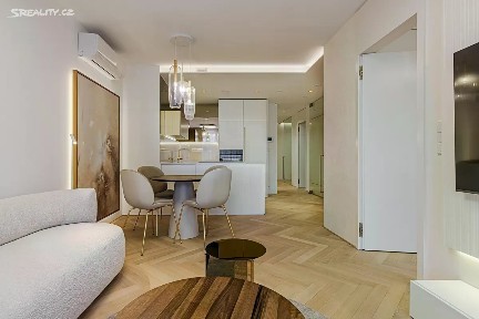 Pronájem bytu 2+kk 69 m² U milosrdných, Praha - Staré Město