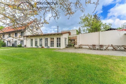 Pronájem rodinného domu 183 m², pozemek 647 m² Posvícenská náves, Hostouň