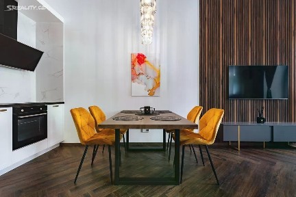 Prodej bytu 2+kk 47 m² Náměstí, Horní Planá
