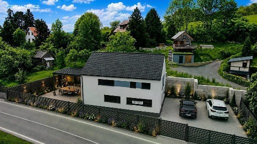 Prodej bytu 4+kk 104 m² Bradlecká Lhota