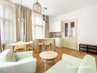 Pronájem bytu 3+kk 68 m² Templová, Praha - Staré Město
