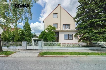 Prodej rodinného domu 139 m², pozemek 236 m² Lozíbky, Brno - Husovice