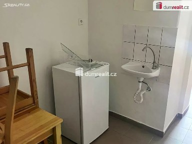 Pronájem bytu pokoje 15 m² Cukrovarská, Praha - Čakovice