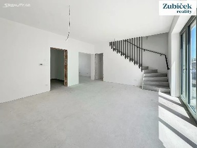 Nová Písečnice, Strážnice