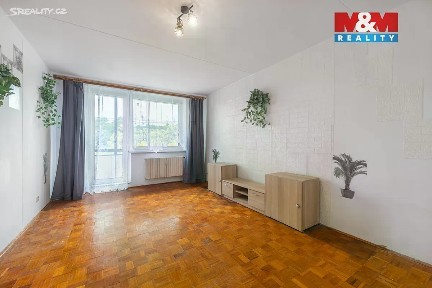 Prodej bytu 1+kk 35 m² Družstevní, Zlín